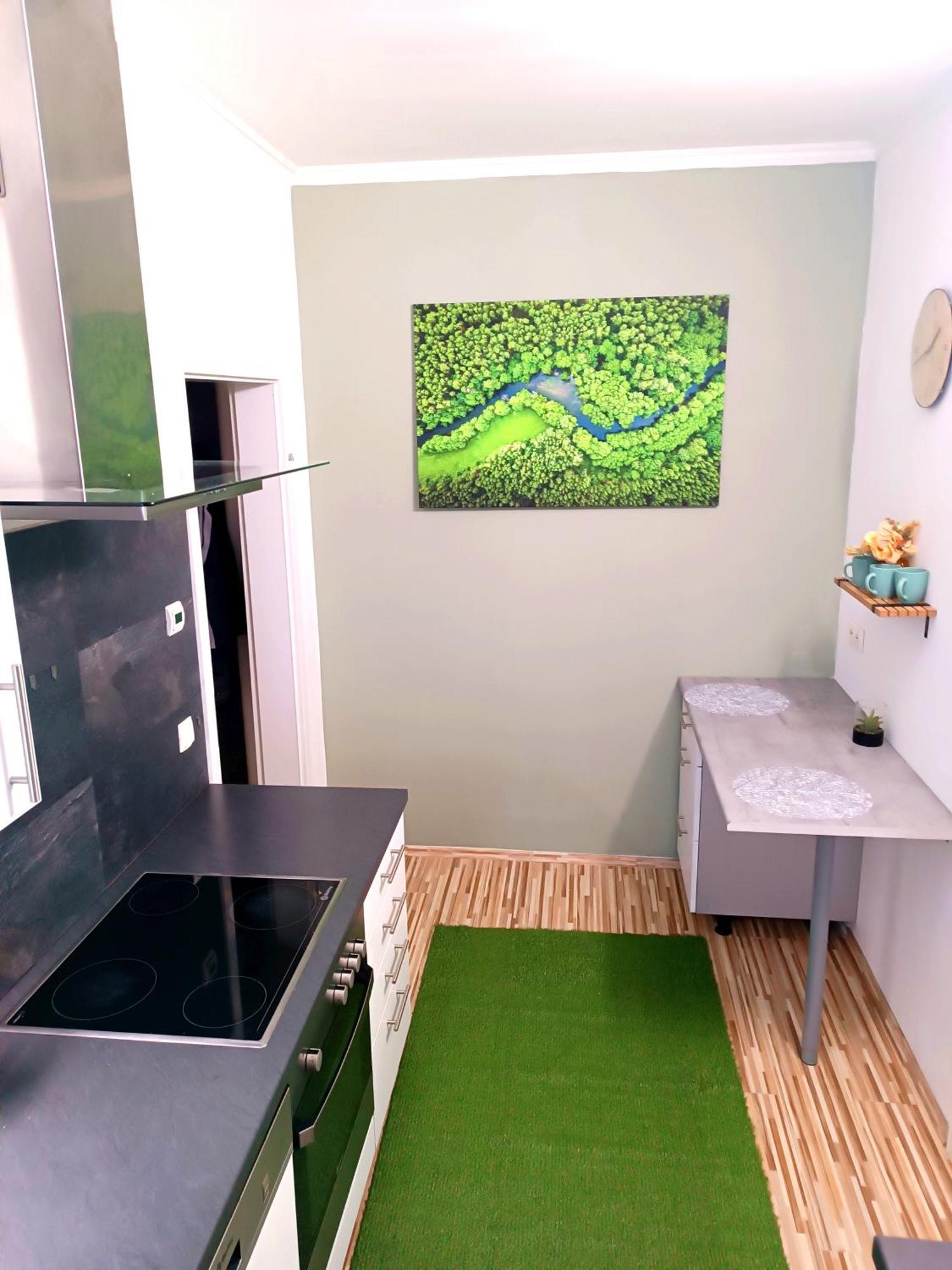 Family Apartments 2 Room'S Centre Muerzzuschlag ภายนอก รูปภาพ