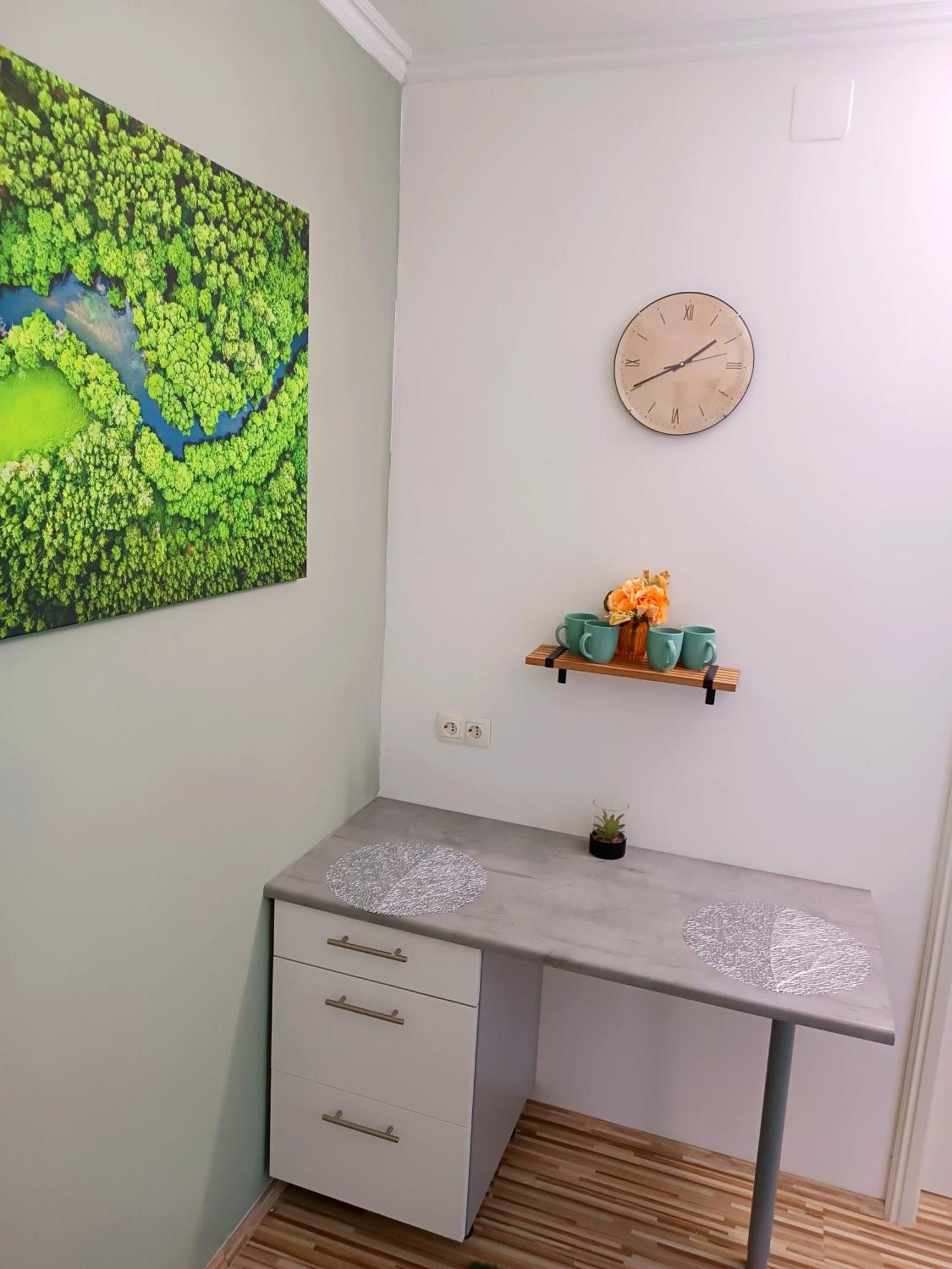 Family Apartments 2 Room'S Centre Muerzzuschlag ภายนอก รูปภาพ